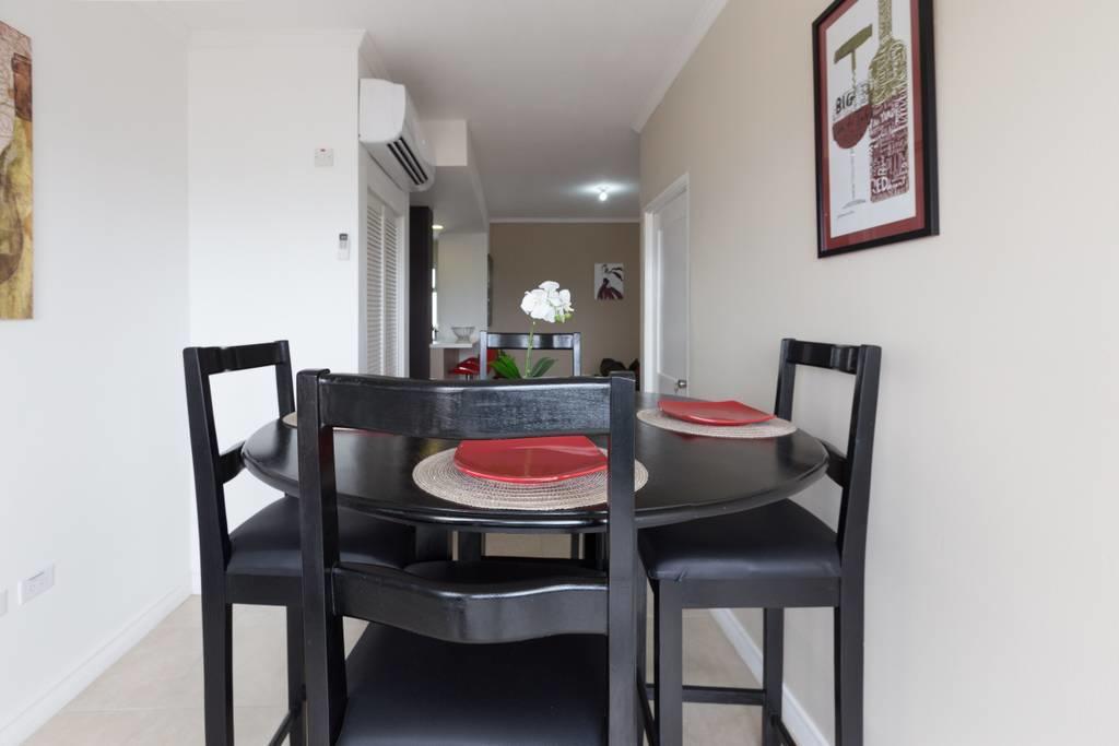 The Brompton'S Luxury Apartment Kingston Exterior photo